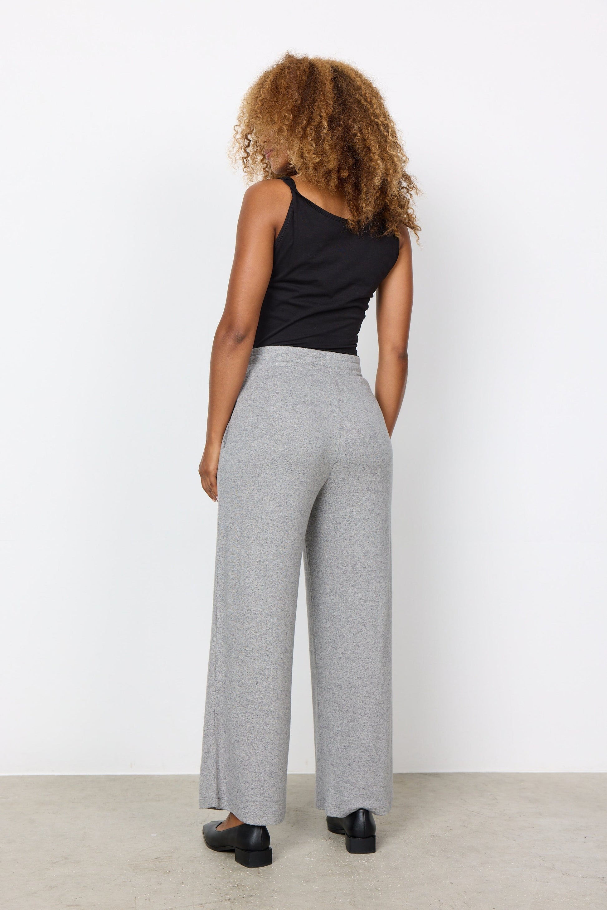 Biara Pants | Medium Grey Trousers Soya Concept 