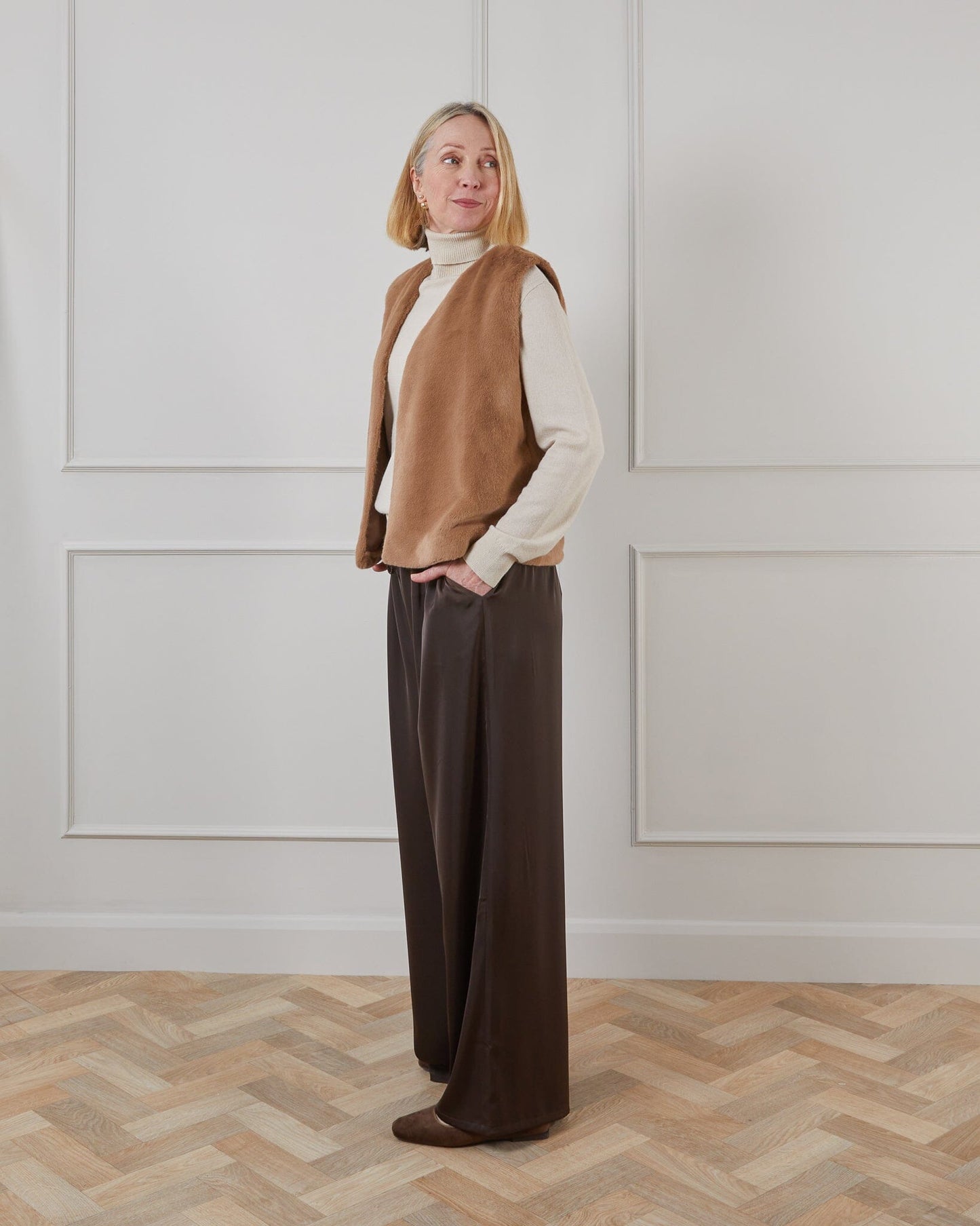 Immy Gilet | Caramel Gilet Chalk 