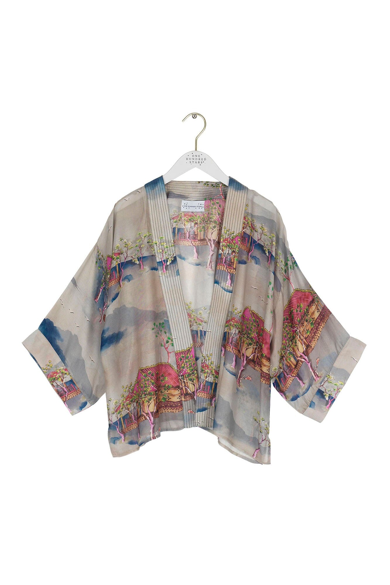 Kimono | Oriental Landscape | Grey Kimonos One Hundred Stars 