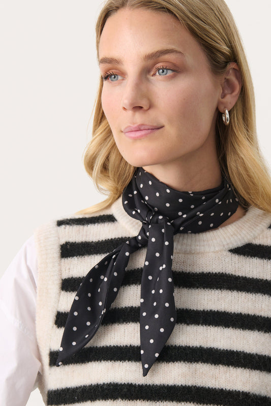 Luppa Scarf | Black Dot Print Scarf Part Two 