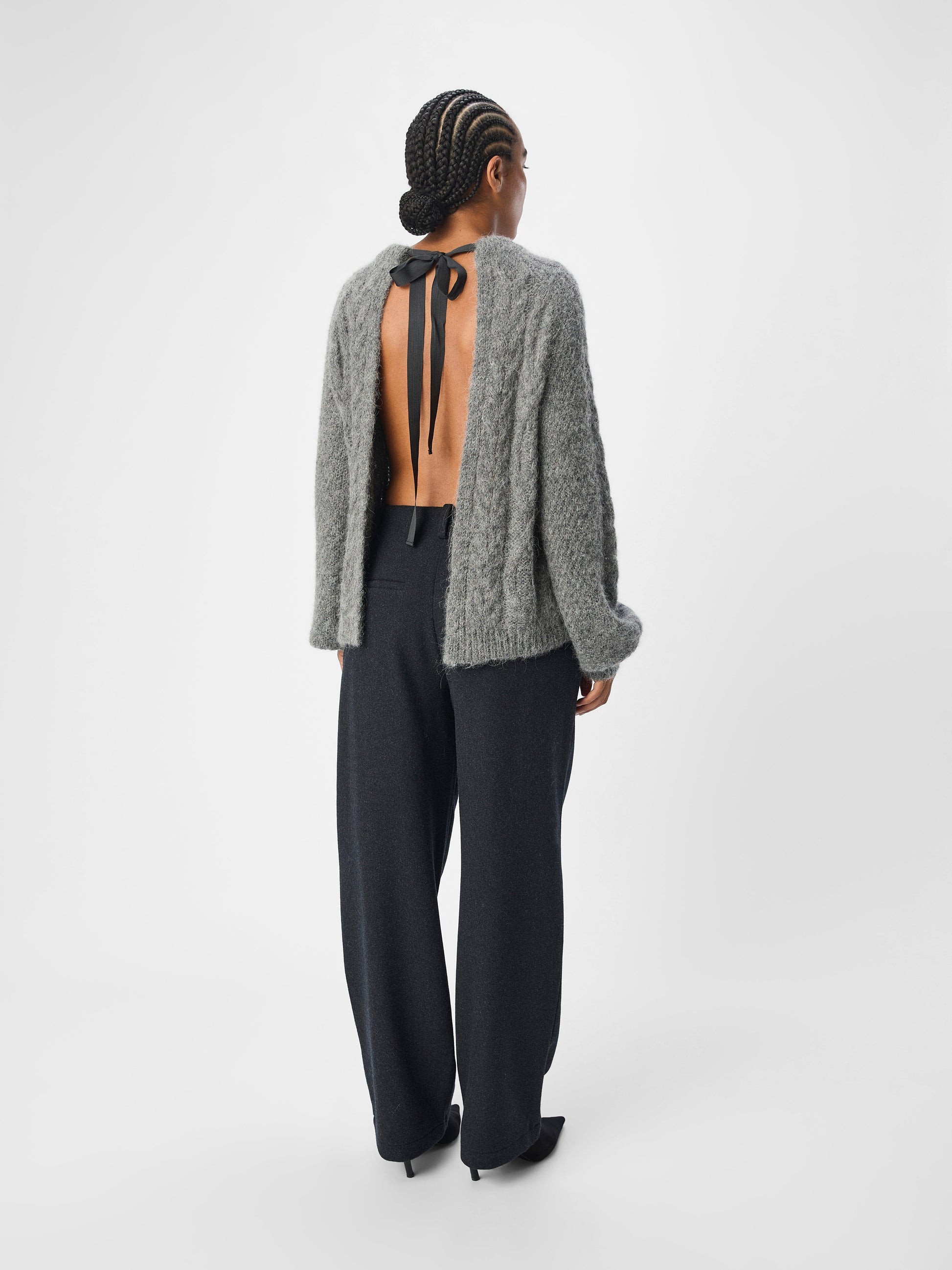 Smilla Knit | Medium Grey Knitwear Object 