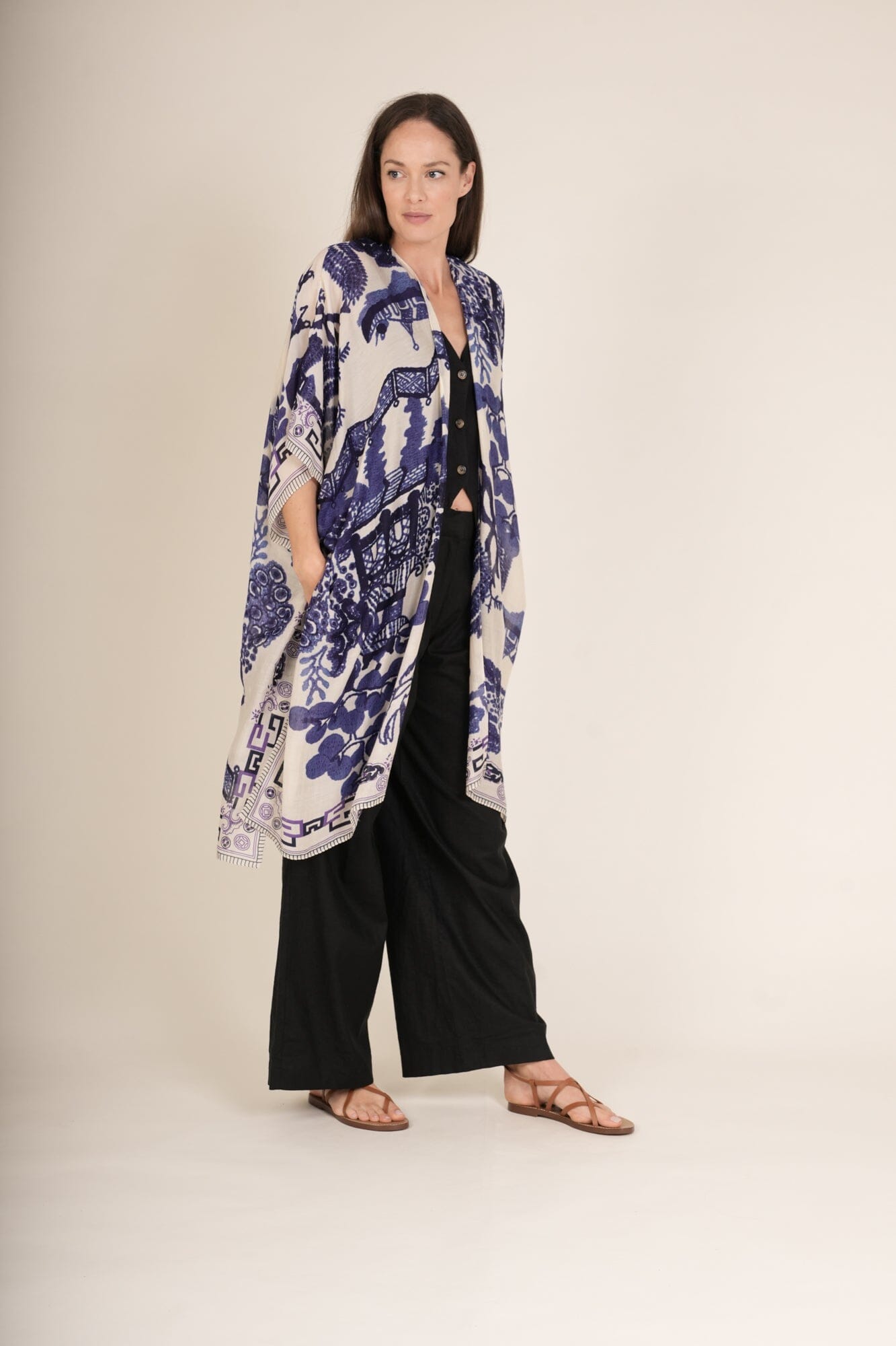 Throwover | Giant Willow | Blue White Casual Kimonos One Hundred Stars 