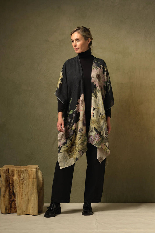 Wool Throwover | Daisy | Black Casual Kimonos One Hundred Stars 