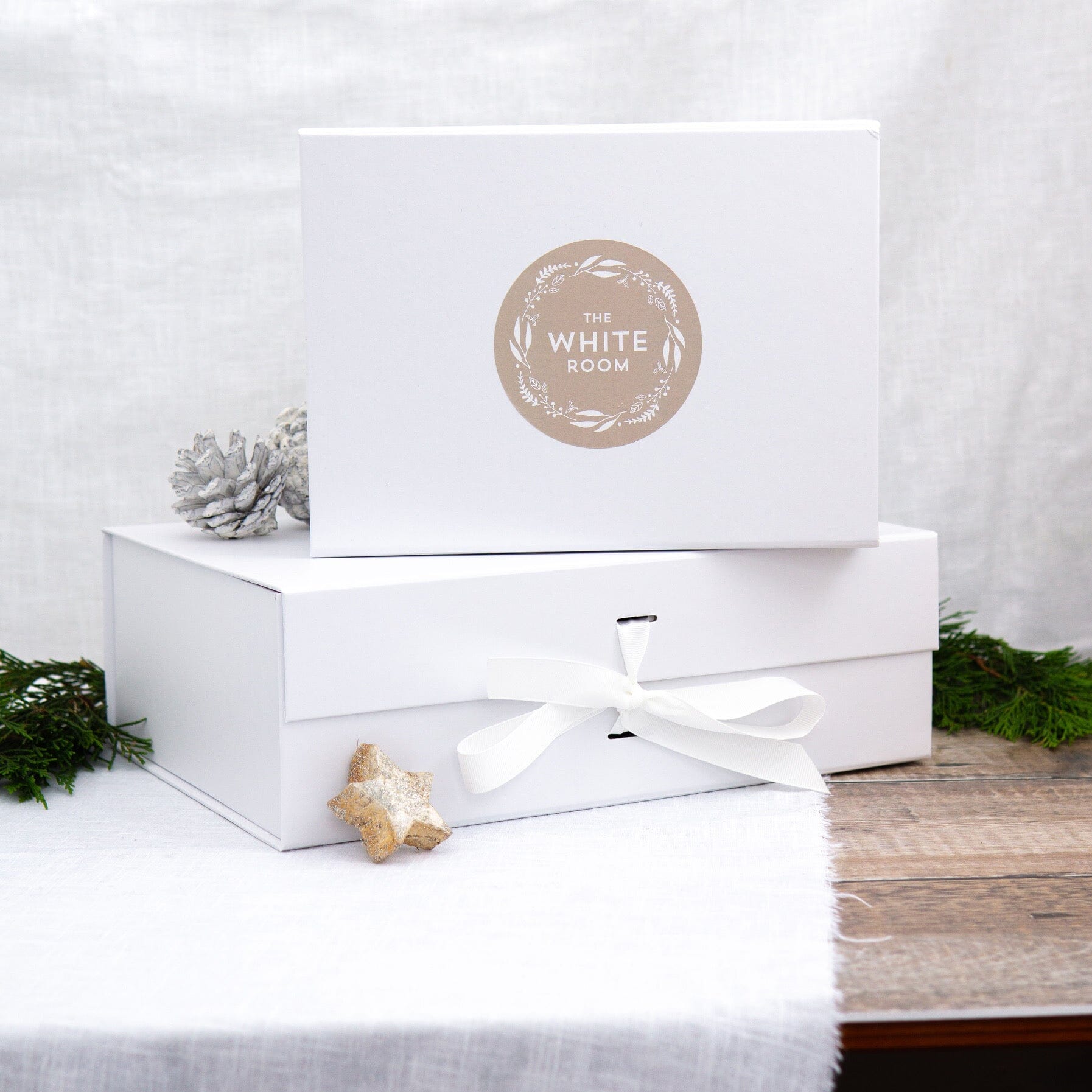 The White Room - Medium Gift Box A4 Gift Boxes 